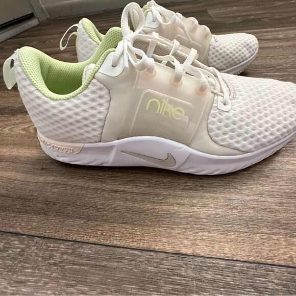 Nike Womens Renew In Season TR 10 CV0196-100  Running Shoes Sneakers Size 9.5 - Picture 1 of 13